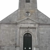 parvis de l'église d'Ohain